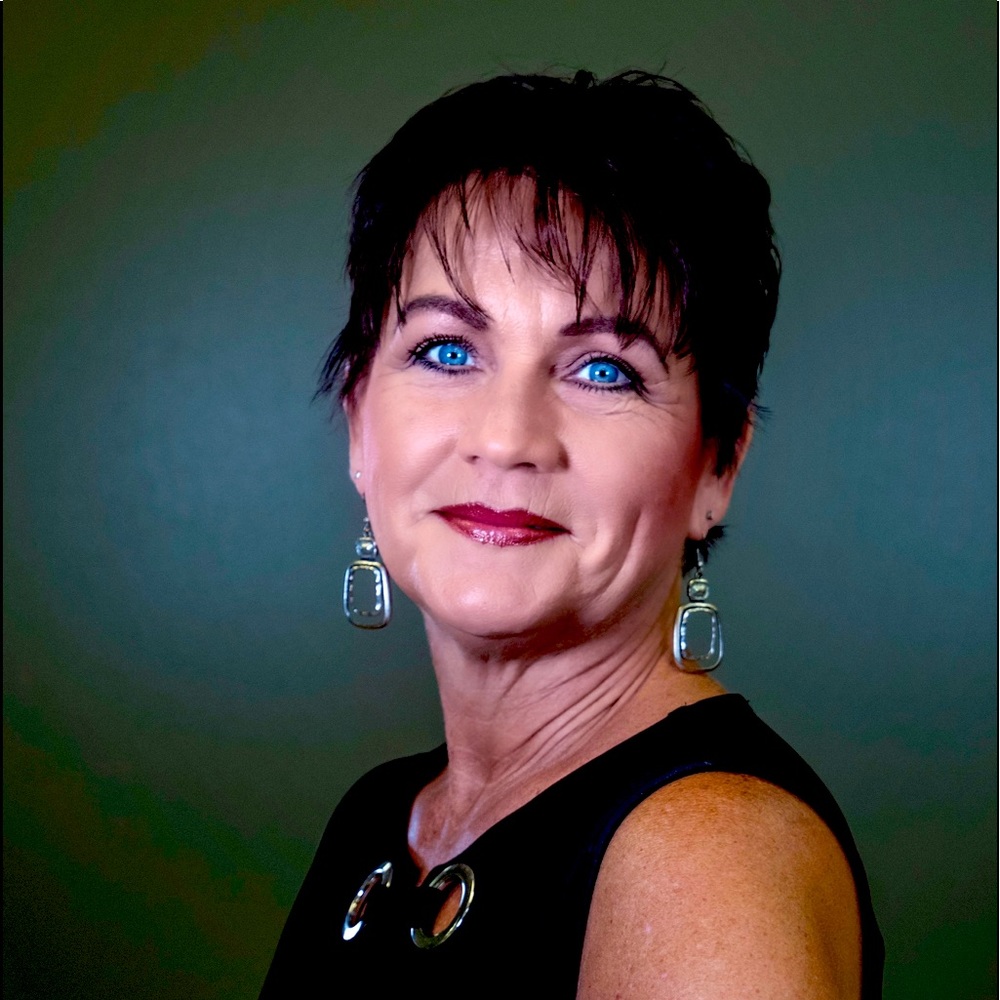 Meet your Posher, Karen